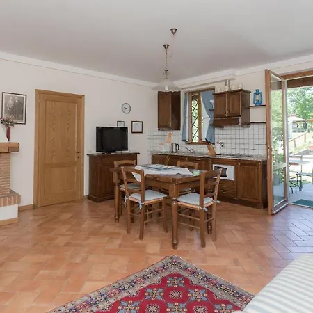 Farm stay Borgo Caiano Country Inn